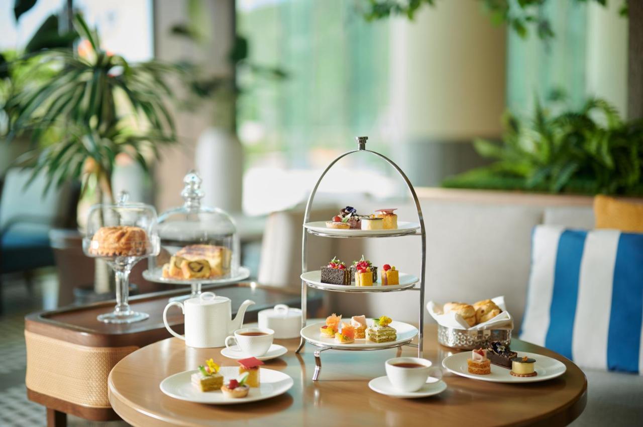 香港富丽敦海洋公园酒店 外观 照片 Afternoon tea at the InterContinental Hotel, Seoul, South Korea