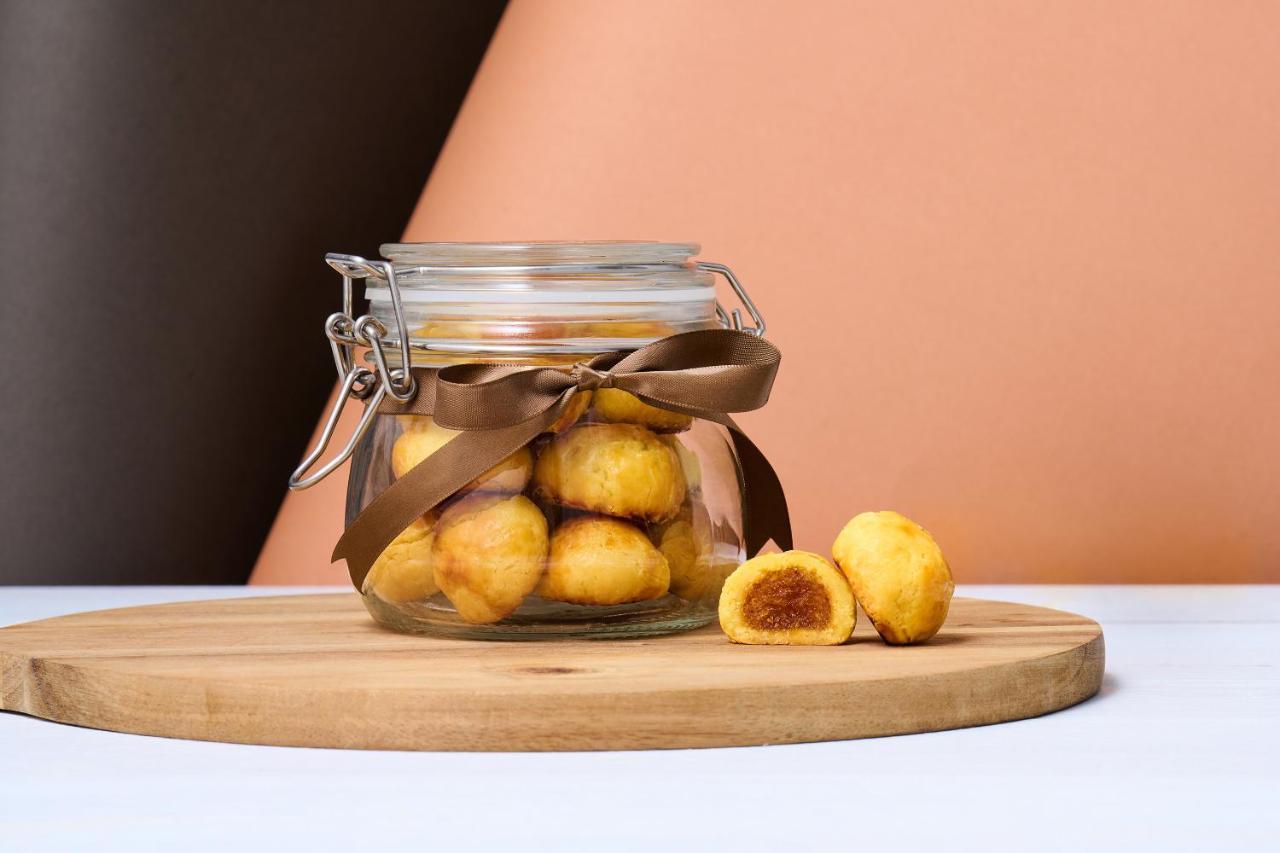 香港富丽敦海洋公园酒店 外观 照片 A jar of preserved lemons