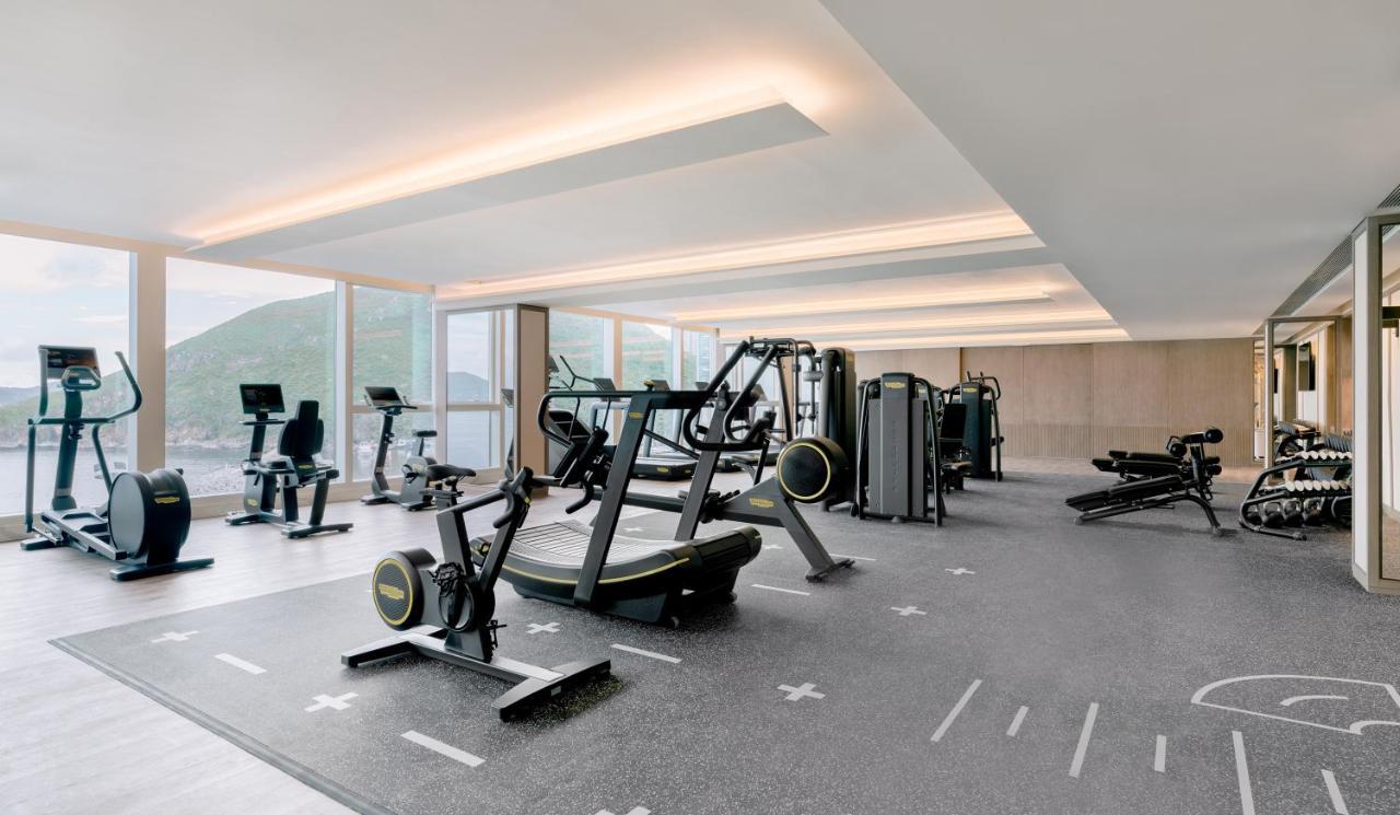 香港富丽敦海洋公园酒店 外观 照片 The gym at The Landmark